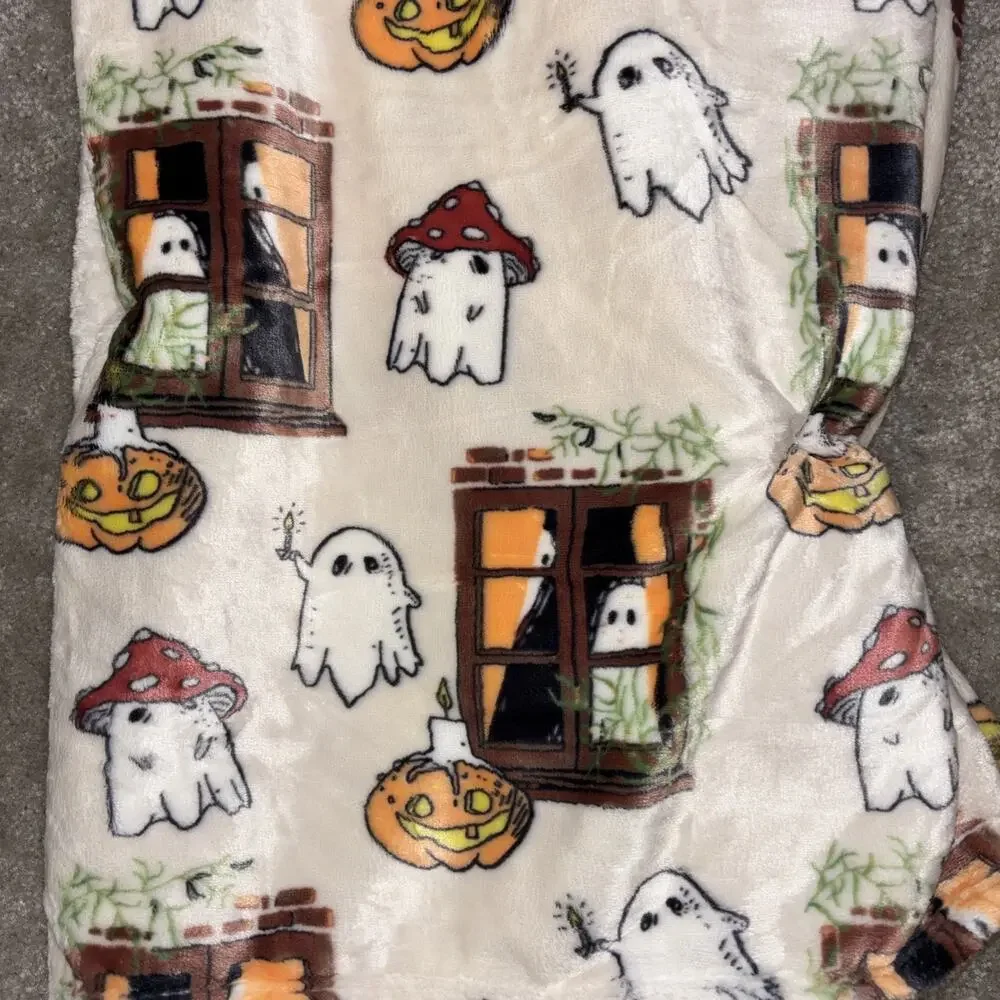 Rachael Roy Halloween Ghost Mushroom Pumpkin Plush Throw Blanket 60x70 NEW